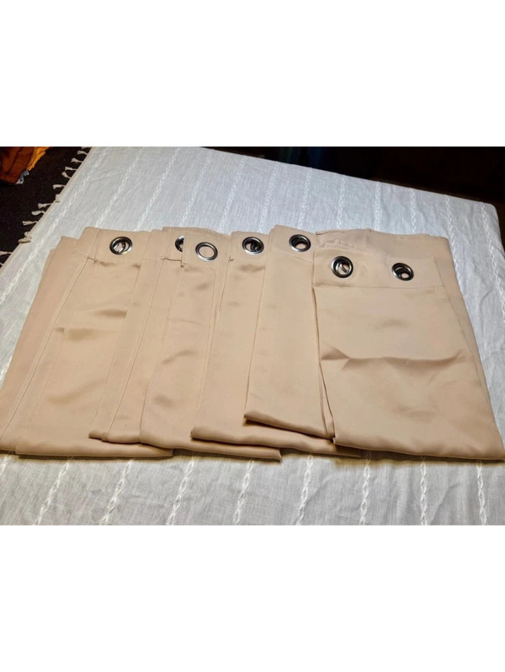 Curtain lot 5 panels 52” x 45” blackout
